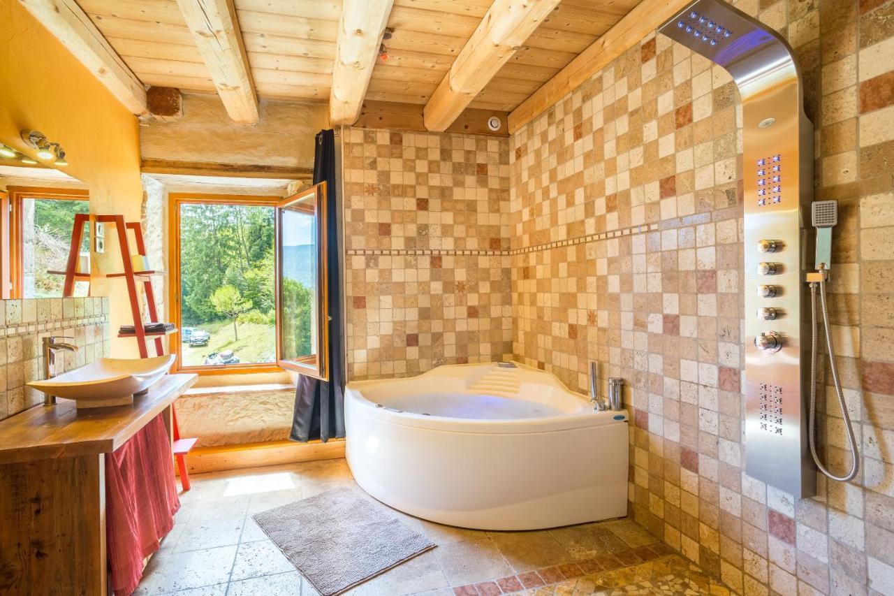 Les Esseroliettes Nature & Spa Arith Экстерьер фото
